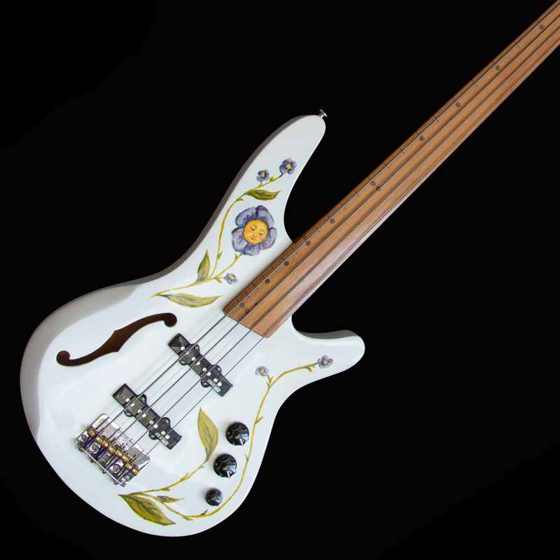 Semi-Hollow Fretless Bass Guitar